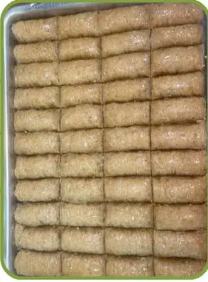 Cevizli sarma — rolled filo pastry filled with walnut.